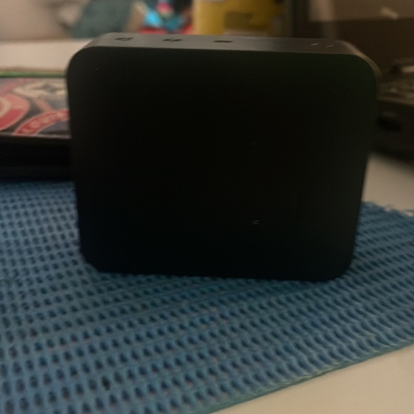 Jbl - Picture 2 of 2